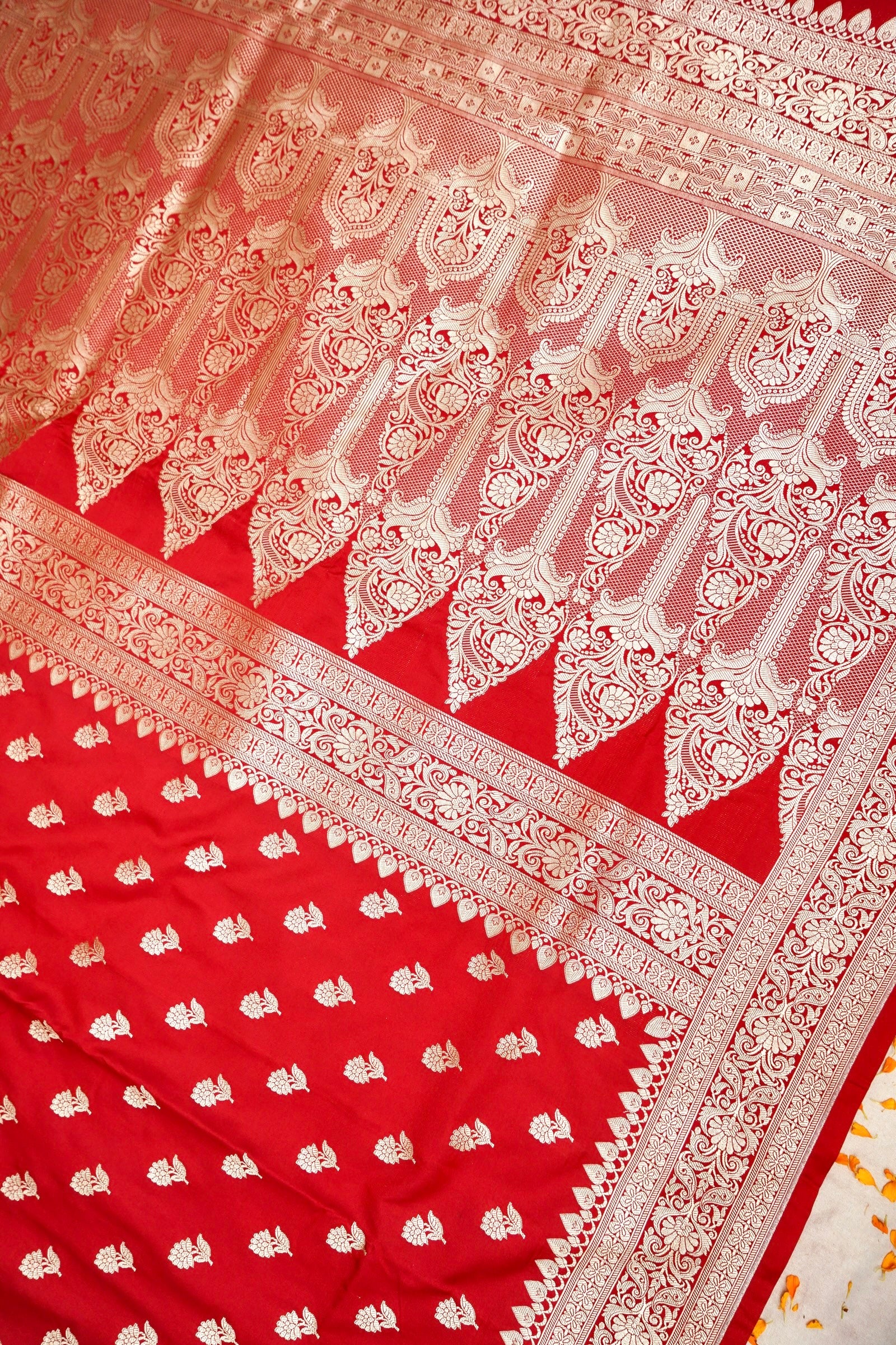 SCARLET RED BANARASI MASHRU KATAN SILK SAREE