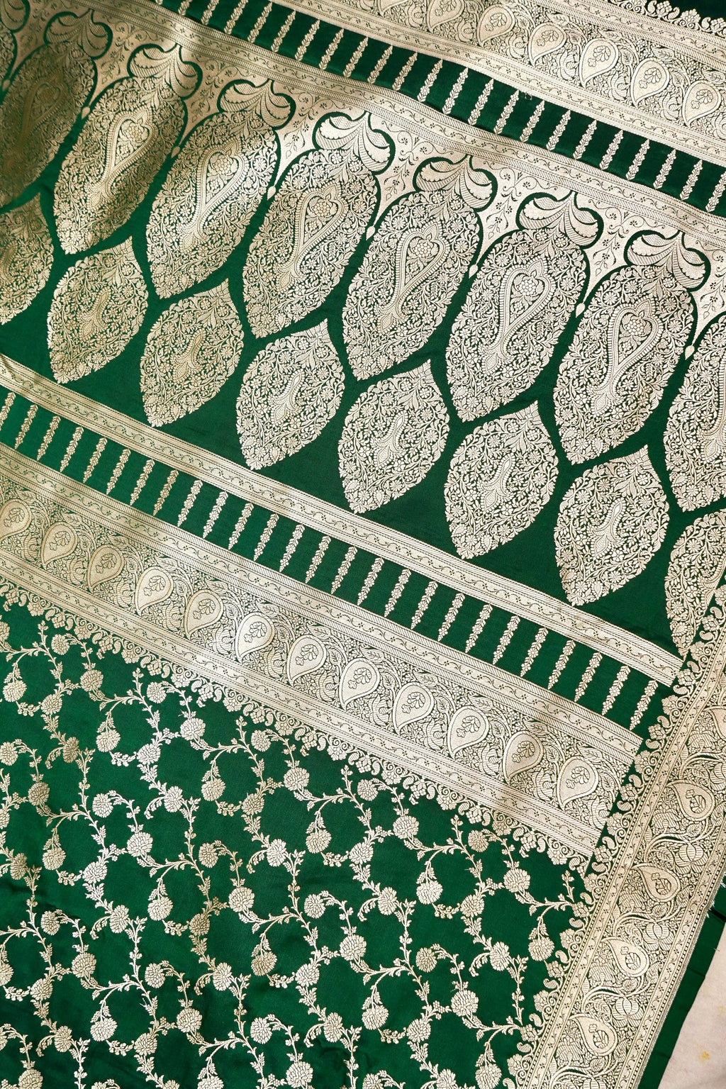 ROYAL BOTTLE GREEN BANARASI MASHRU KATAN SILK SAREE