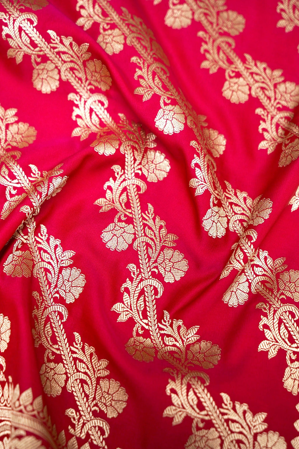 VERMILION RED BANARASI MASHRU KATAN SILK SAREE