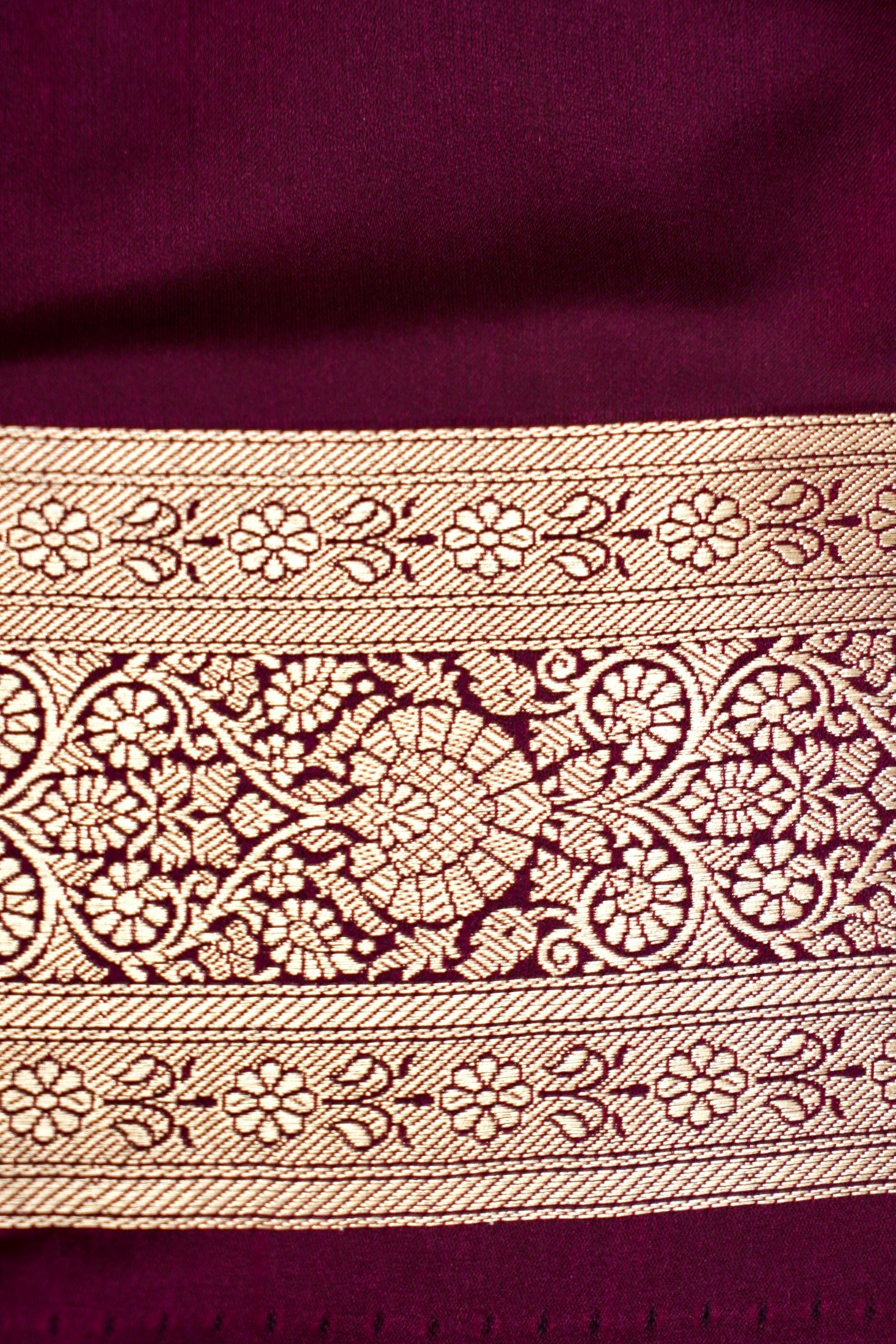 ROYAL WINE MAROON BANARASI MASHRU KATAN SILK SAREE