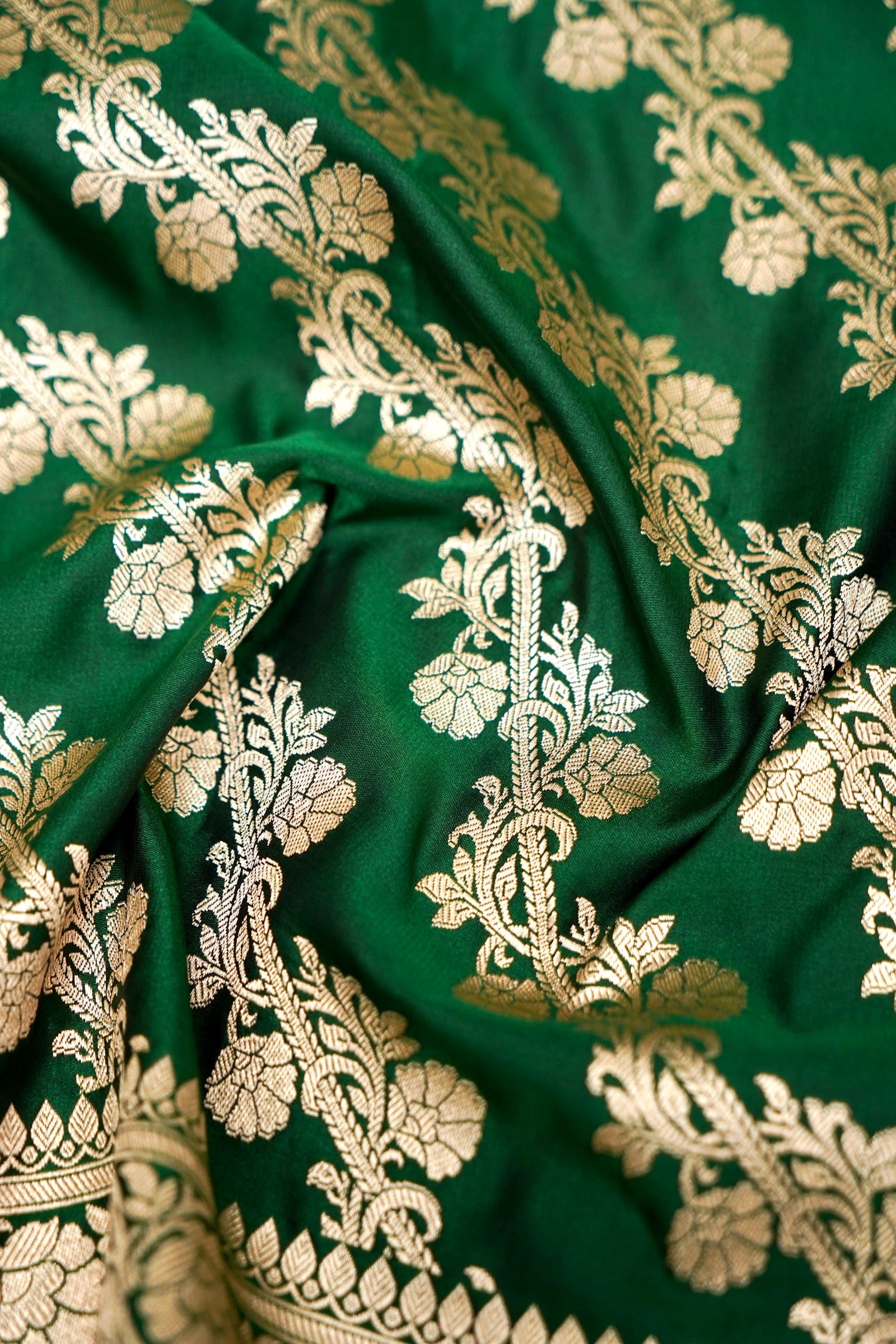EMERALD GREEN BANARASI MASHRU KATAN SILK SAREE