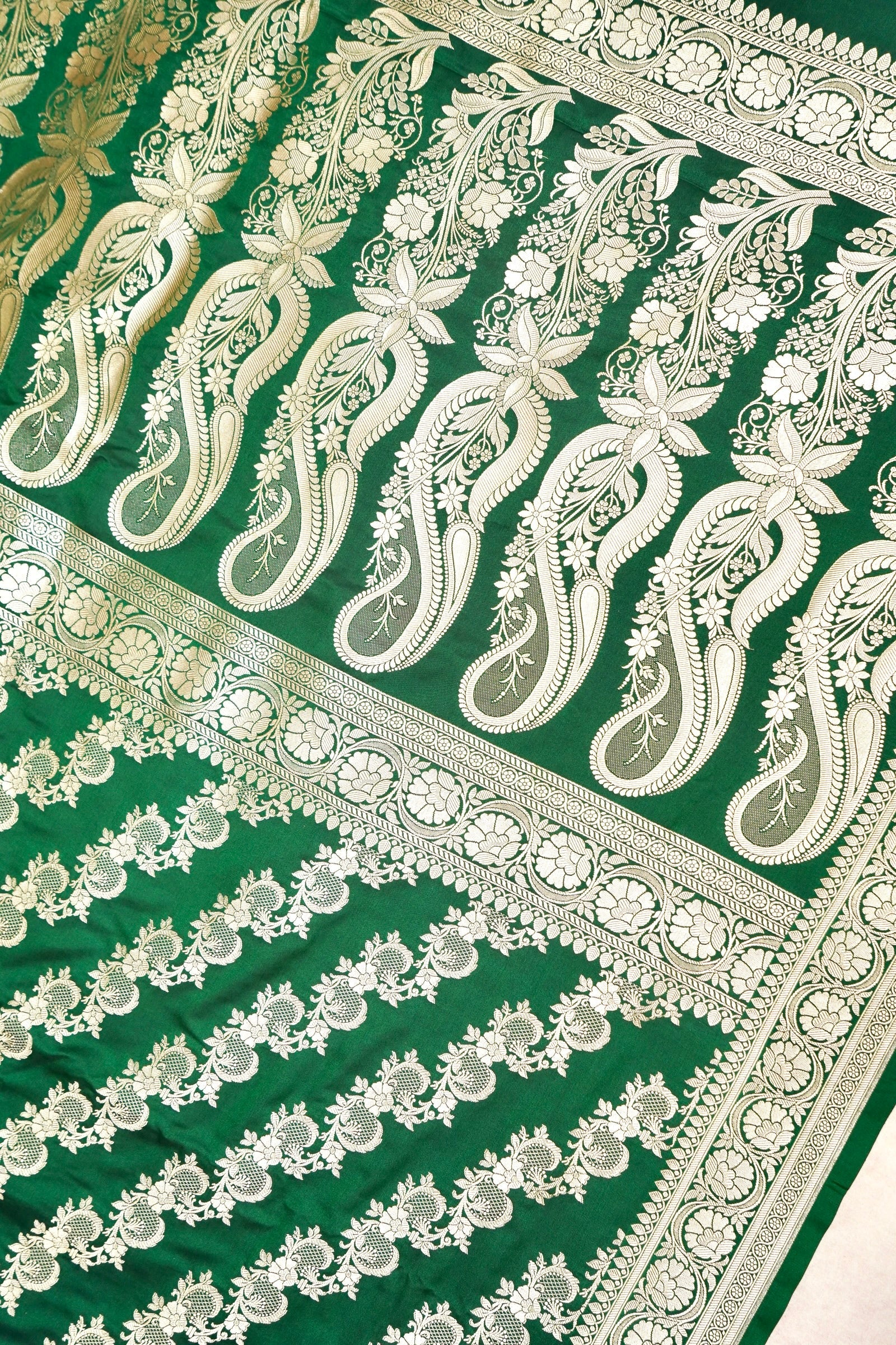 FOREST EMERALD GREEN BANARASI MASHRU KATAN SILK SAREE