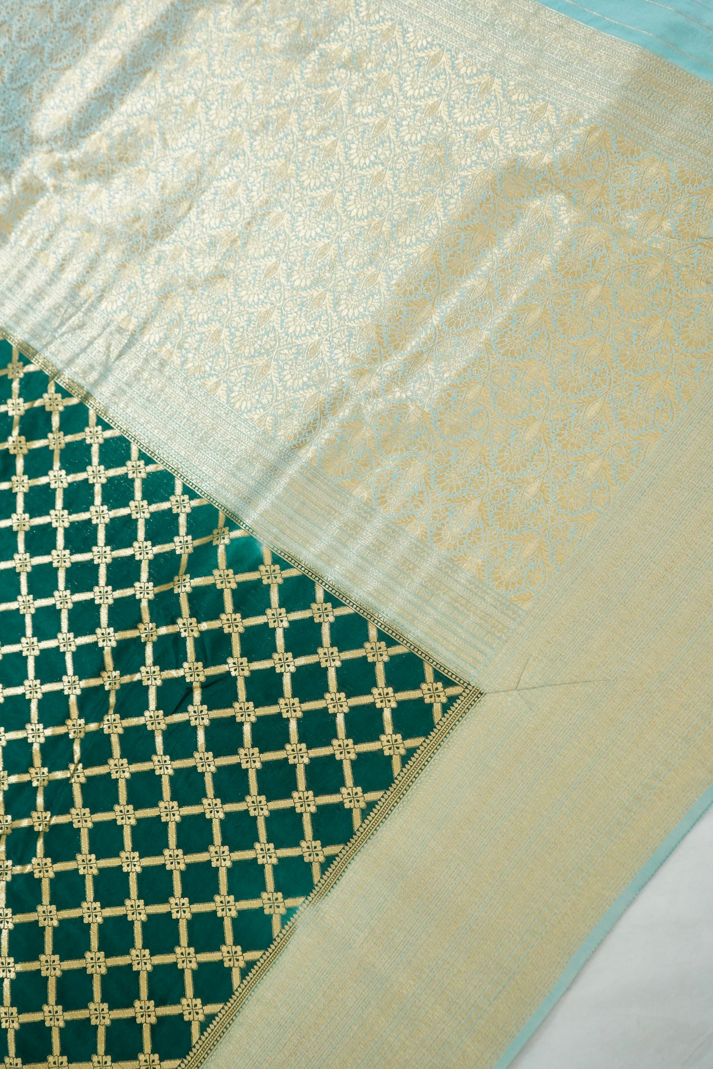 Emerald Green Banarasi Silk Saree with Allover Jangla Weave